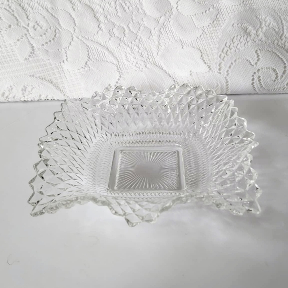 Indiana Glass Square Diamond Point Wavy Ruffle Edge Candy Nut Trinket Dish 6.5"